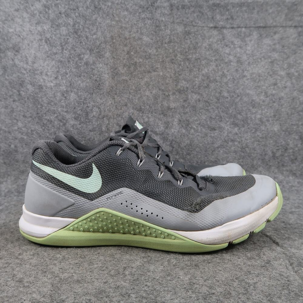 Nike Shoes Womens 9 Metcon Athletic Trainer Workout Sneaker Gym Grey Lace Up